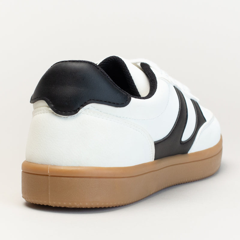 Gum Sole Sneaker