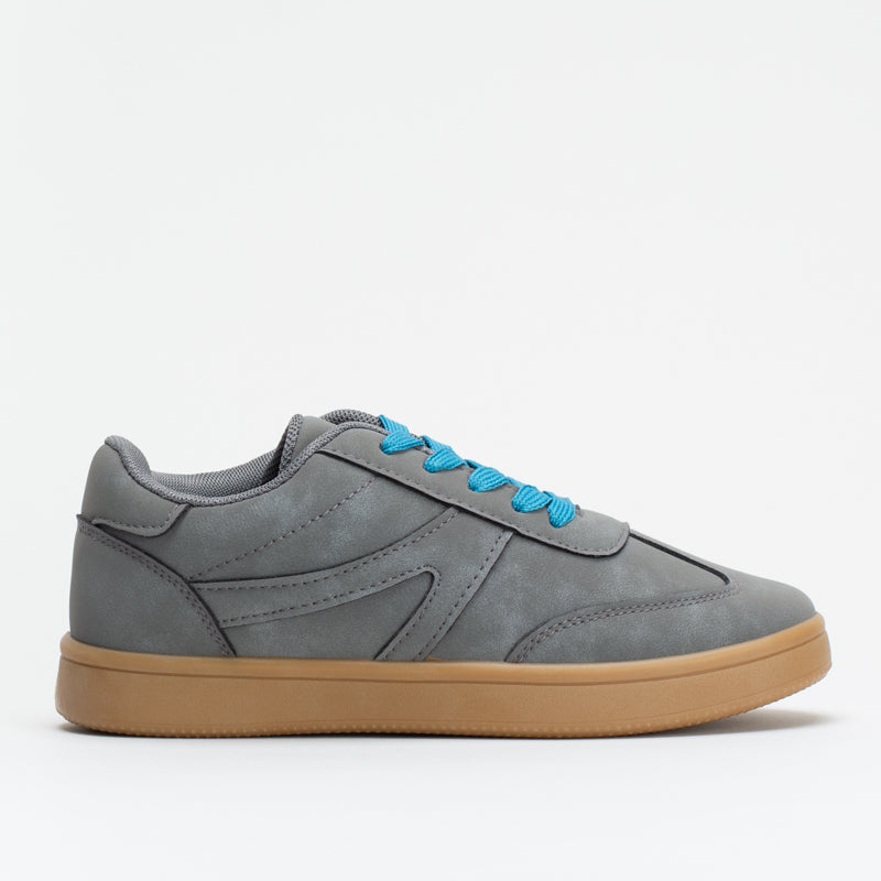 Panel Sneaker
