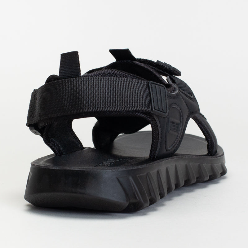 outdoor velcro sandal