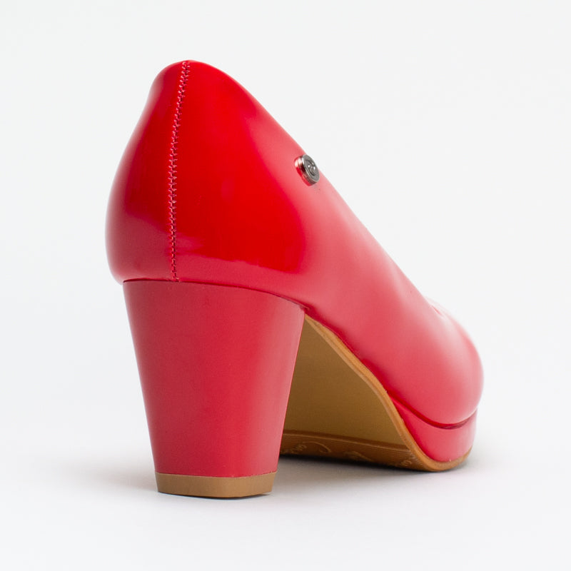 Pierre Cardin Patent Court Shoe