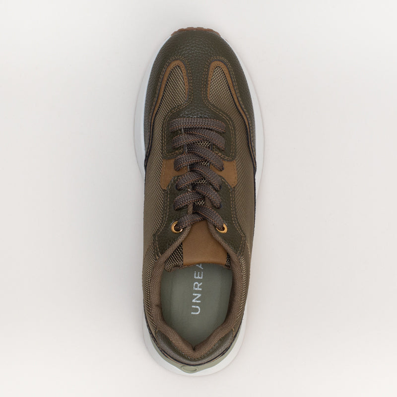 Retro Trainer _ 160644