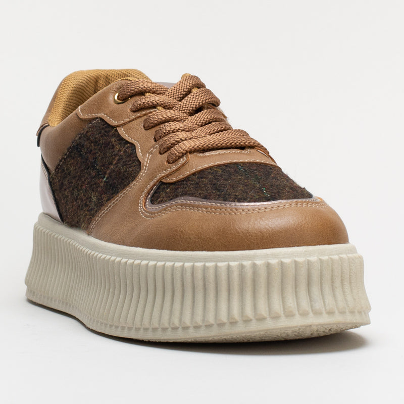 Two Tone Platform Sneaker _ 161162