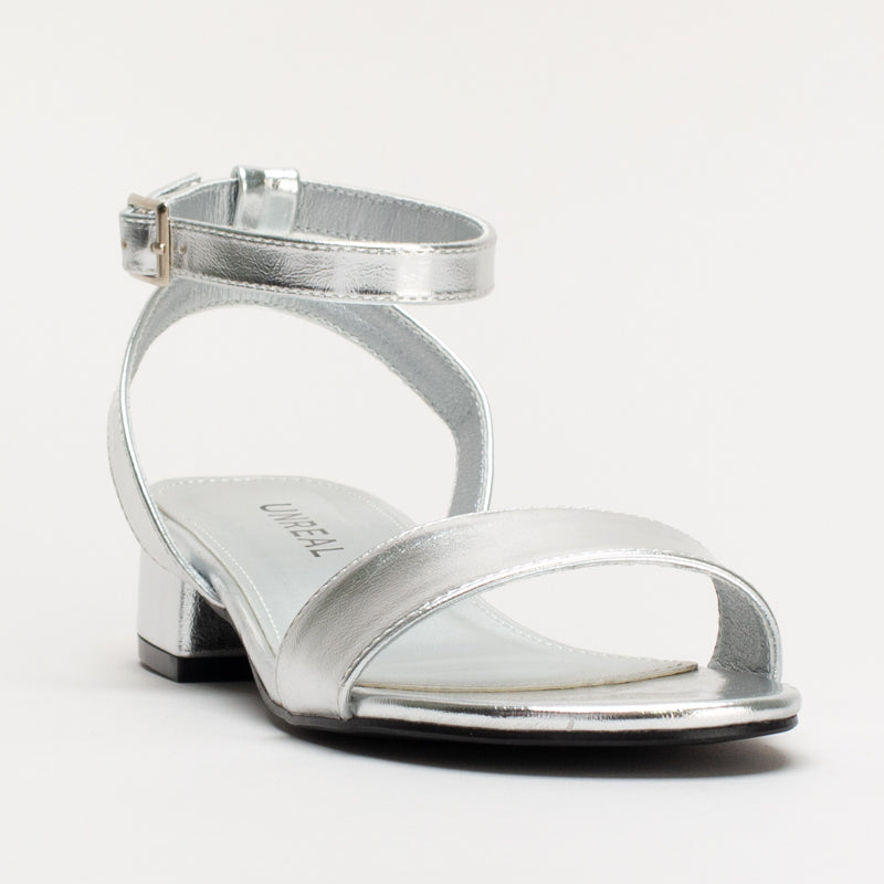 Mini Block Heel Sandal _ 161310