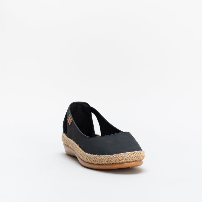 Pierre Cardin Women Espadrille Pump _ 143491