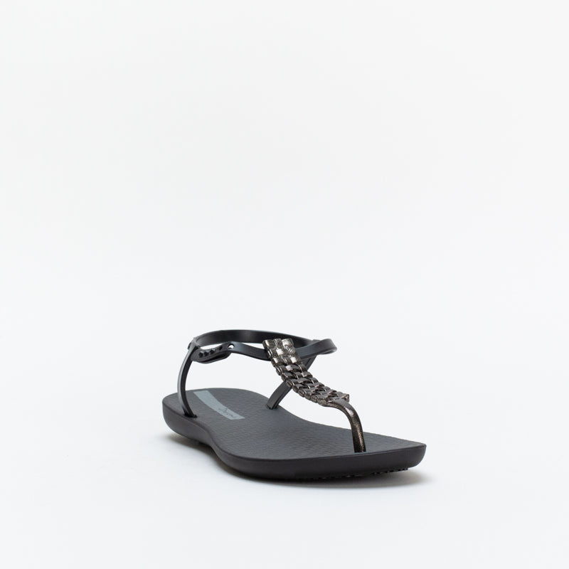 Ipanema Women Class Modern Ankle Strap Sandals _ 143529