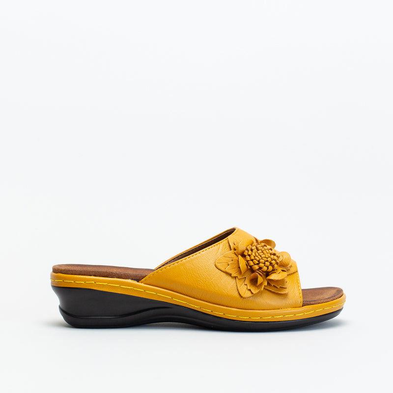 Women's Comfort Flower Mule _ 146542