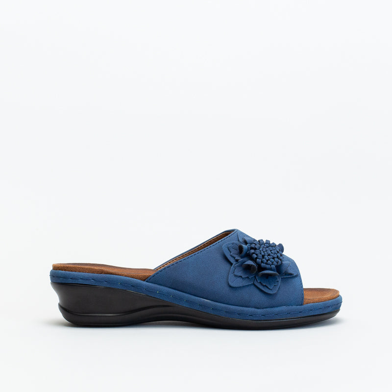 Women's Comfort Flower Mule _ 146542