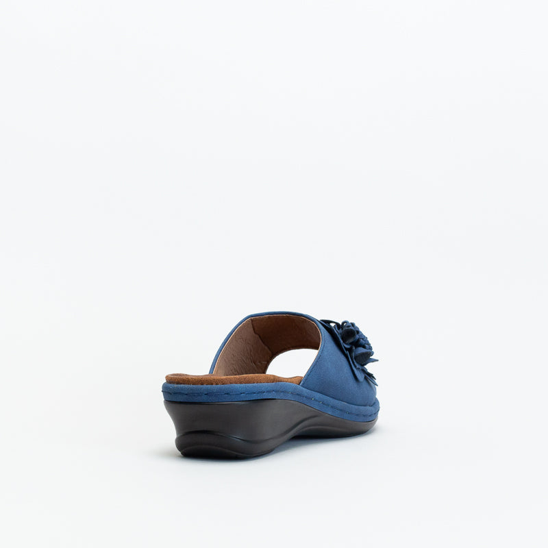 Women's Comfort Flower Mule _ 146542