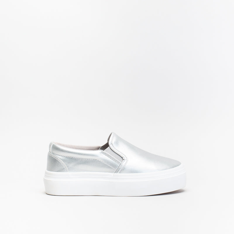 Older Girls Metallic Slip On Sneaker _ 142675