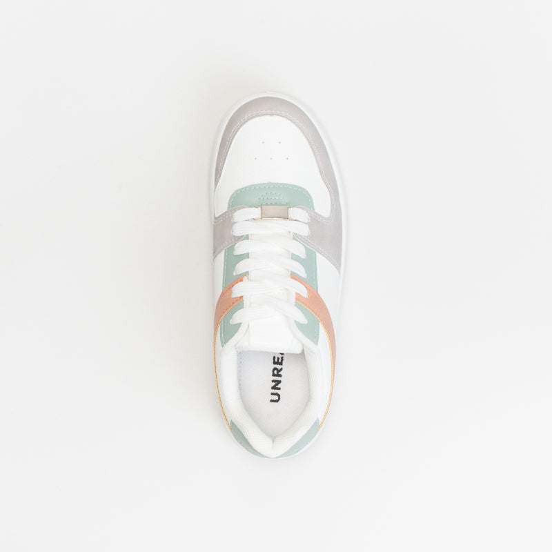 Unreal Women Pannel Court Sneaker _ 140426