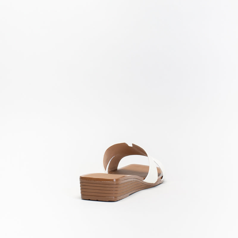 Unreal Women Sq Toe Mini Wedge Flat Mule Sandal _ 140611
