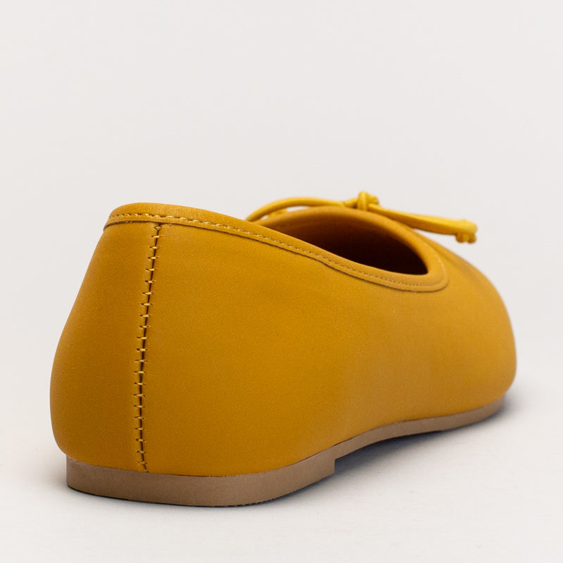 Toe cap pump with spagetti bow _ 166314