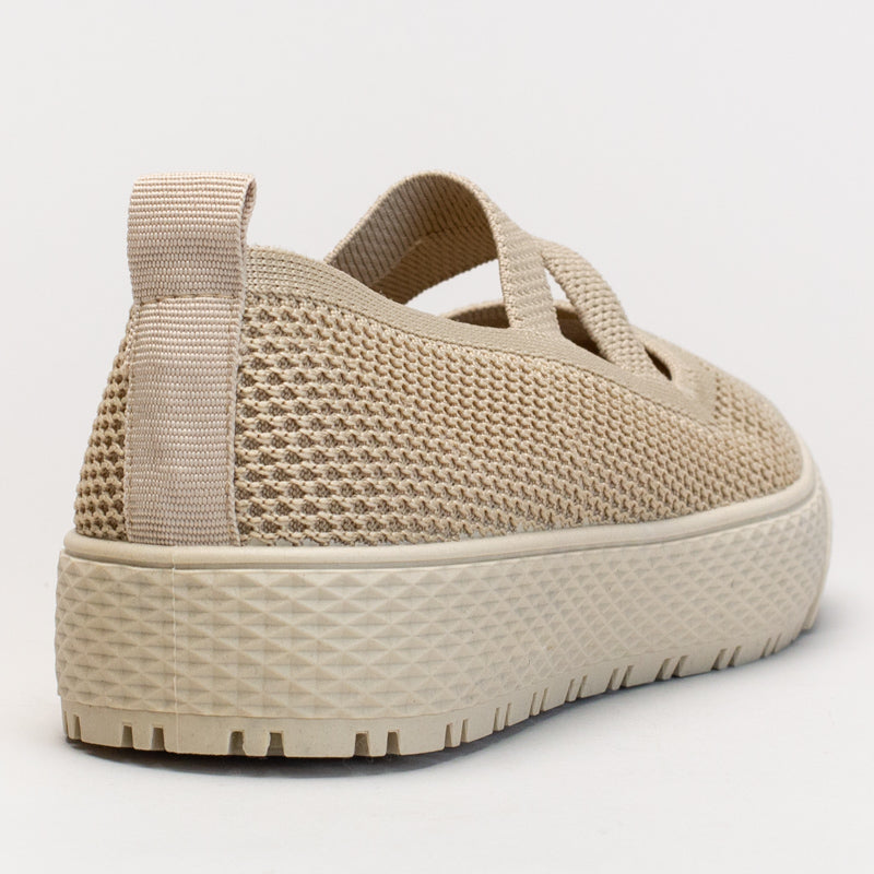 Slip On With Cross Strap Detail _ 170341