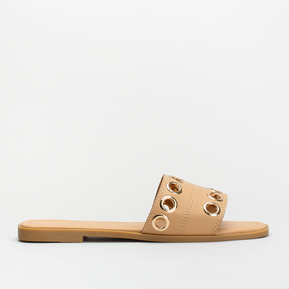 Women's Unreal Eyelet Slide _ 157534