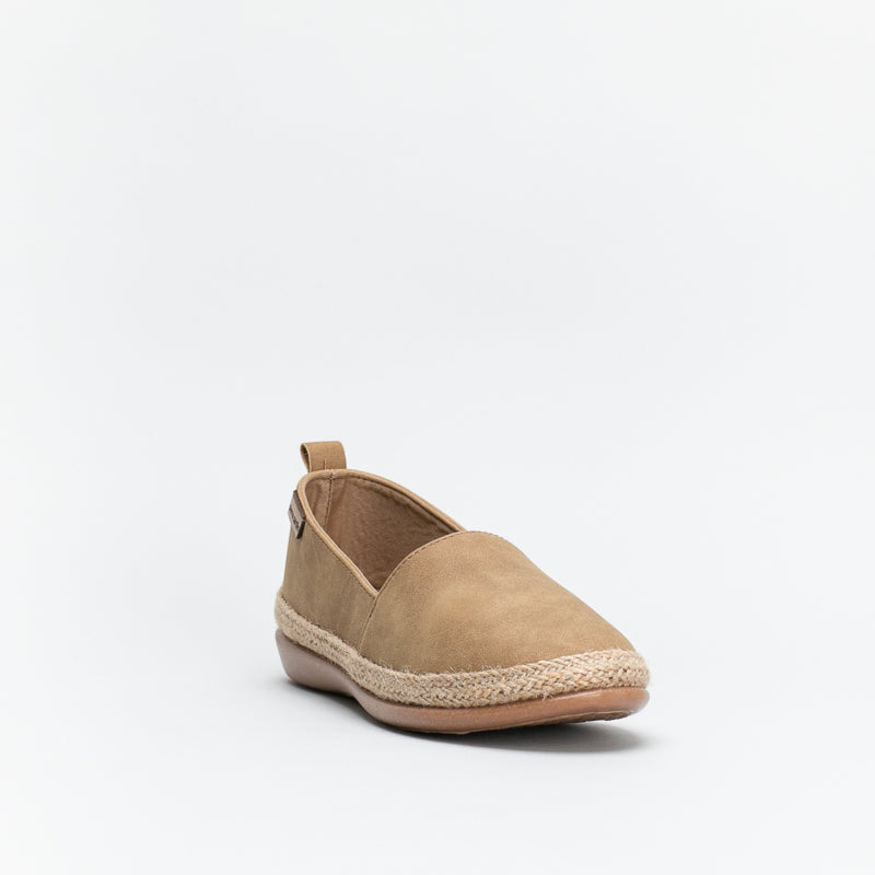 Pierre Cardin Women Espadrille Shoe _ 137571