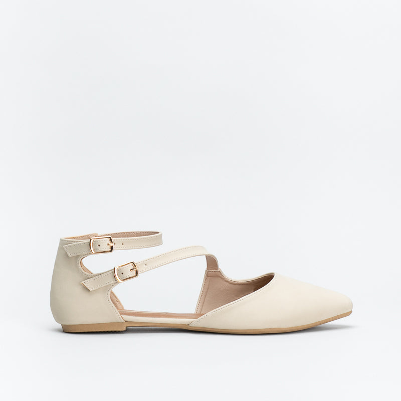 Unreal Women Comfort Pointy Flat A-Symetic Shoe _ 137950