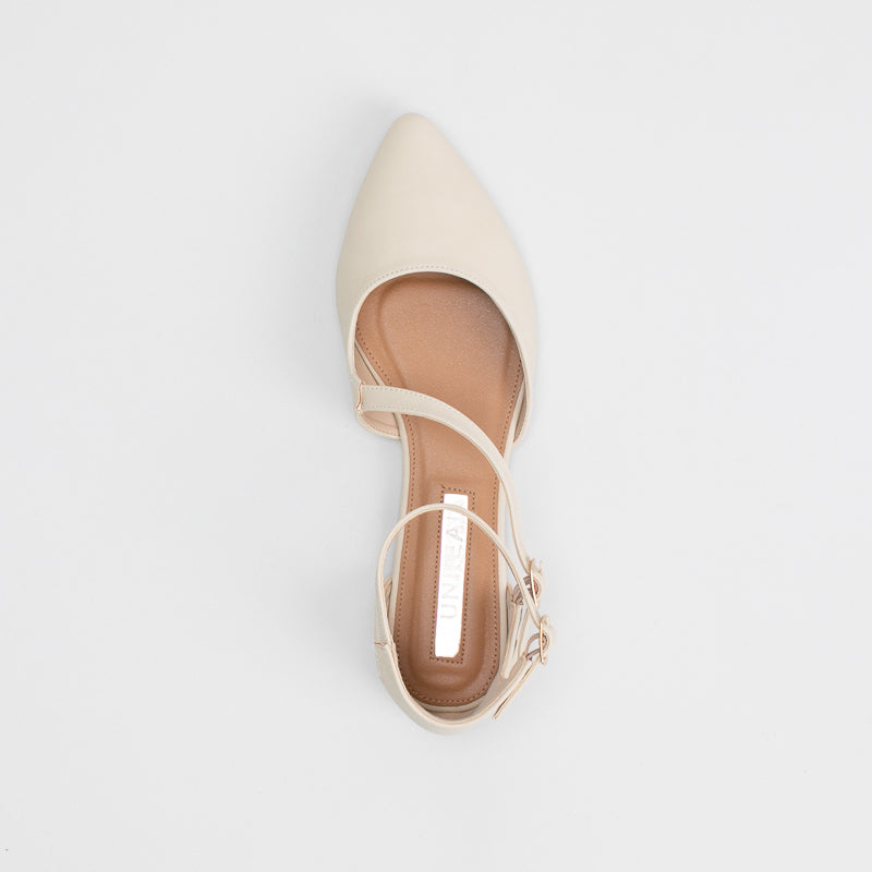 Unreal Women Comfort Pointy Flat A-Symetic Shoe _ 137950