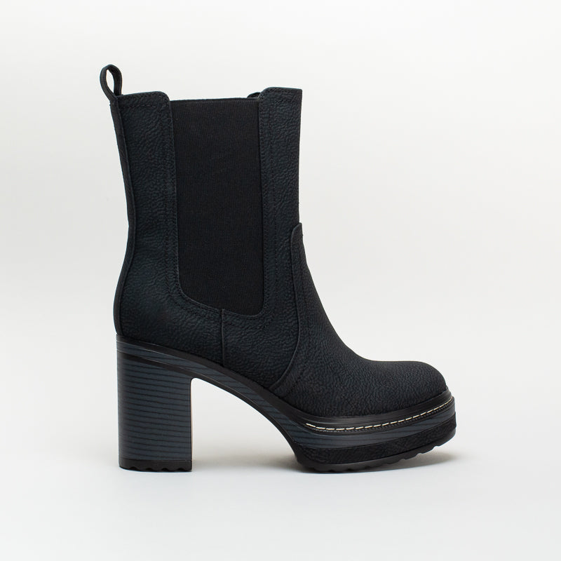 Unreal Women Platform Chelsea Boot _ 147082