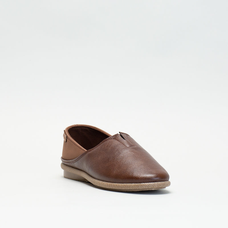 Pierre Cardin Women V-Cut Slip-On Shoe _ 137566