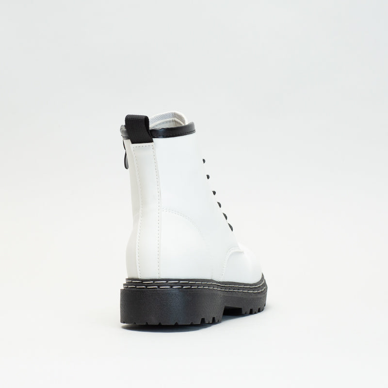 Unreal Women Twin Row Stitch Lace Up Boot _ 135638
