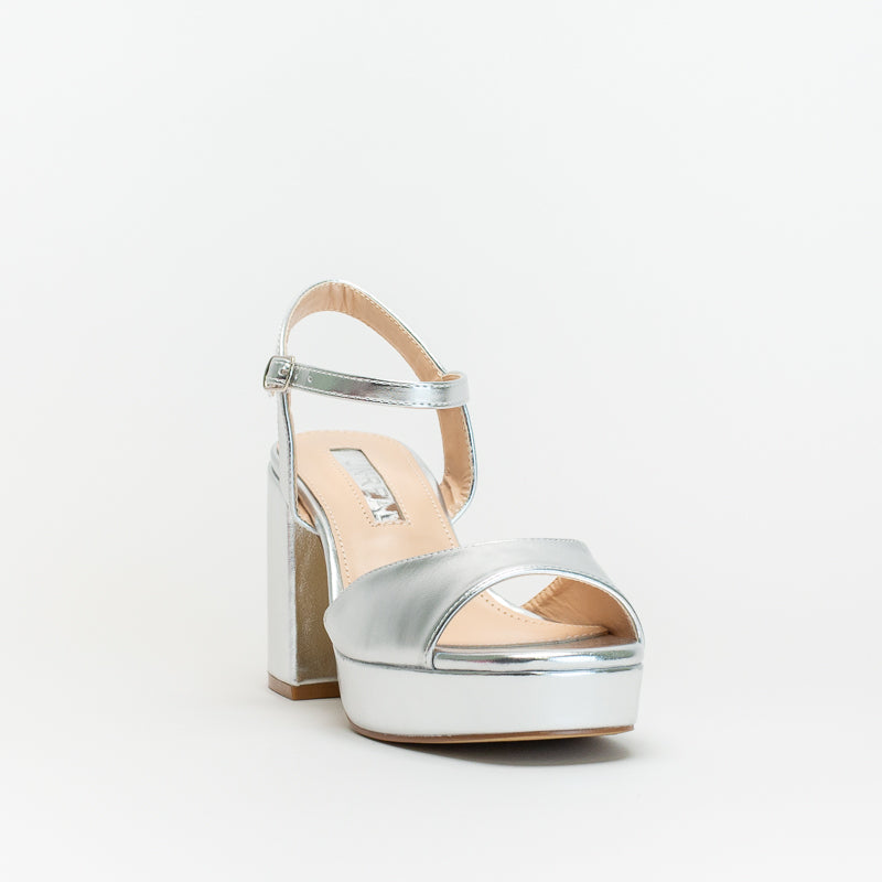 Unreal Women Platform Heel Sandal _ 142912