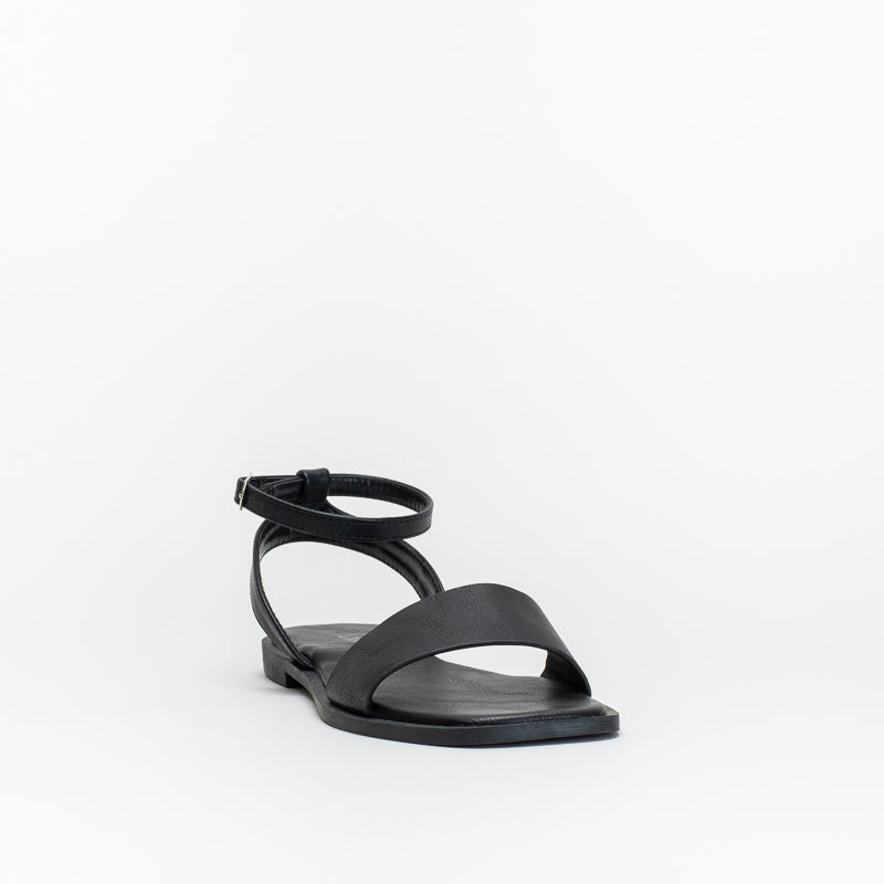 Unreal Women Padded Flat Sandal _ 142877