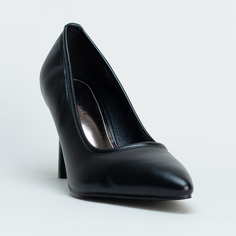 Stiletto Pointy Court _ 160477