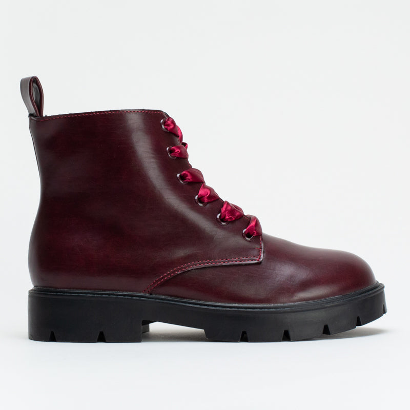 Ribbon Lace Up Boot _ 159060