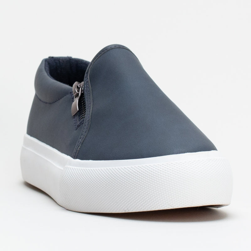 SLIP ON SNEAKER WITH ZIP