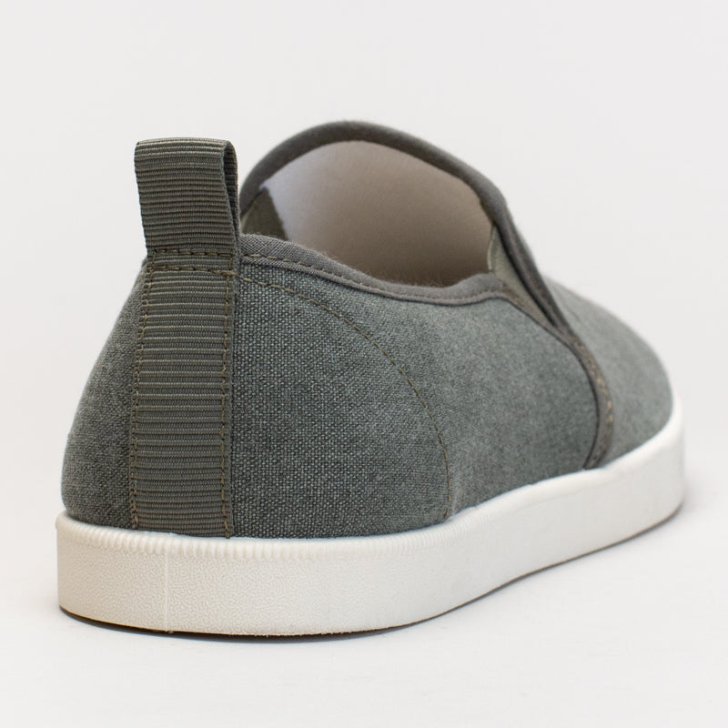 Mens slip on _ 165585