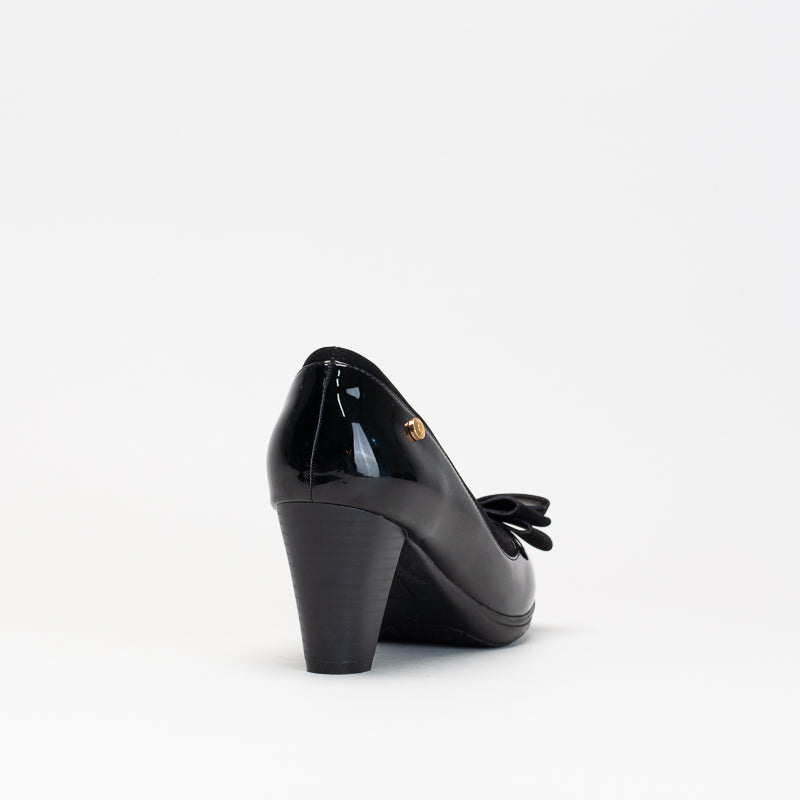 Giovanni Women Patent Bow Block Heel Shoe _ 150610