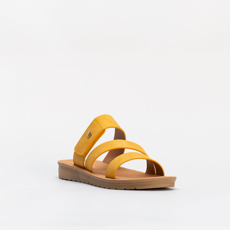 Unreal Women Strappy Mule Footbed _ 134267