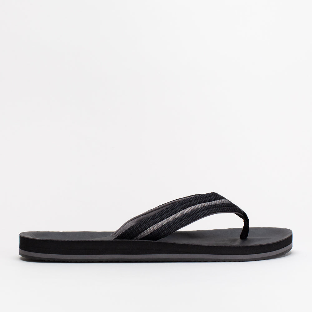 BRAIDED UPPER SANDAL