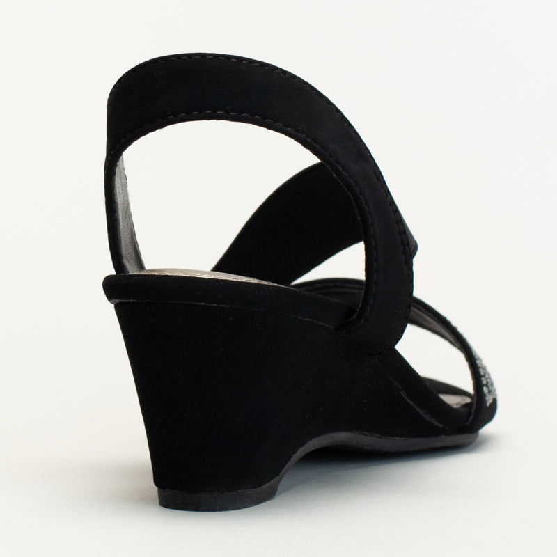 WEDGE WITH ASSYMETRICAL ELASTIC AND DIAMANTE TRIM