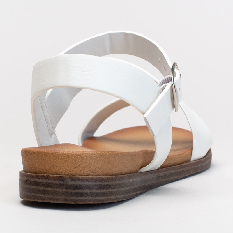 ASYMMETRICAL STRAP SANDAL