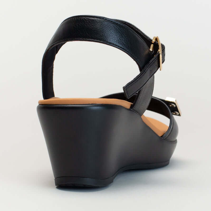 BATA COMFIT WEDGE WITH METAL TRIM