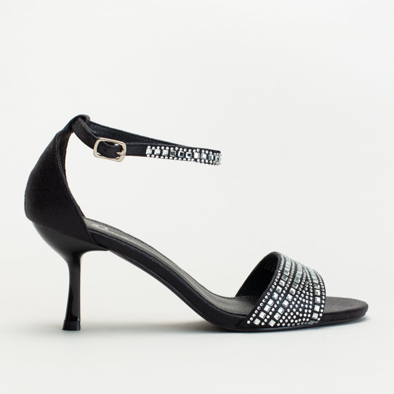 Ladies beaded sandal with ankle strap