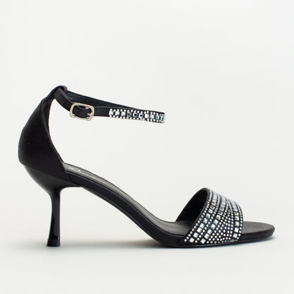 Ladies beaded sandal with ankle strap