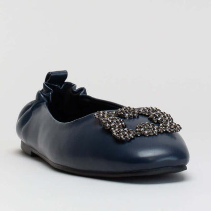 FLAT WITH ELASTICATED TOPLINE AND TRIM DETAIL