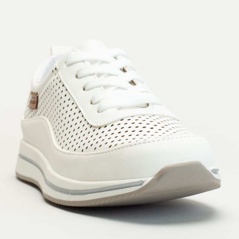 Pc Lace Up Sneaker With Pin Punch Detail _ 166553