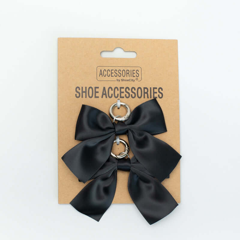 BOW SET SHOE CHARM