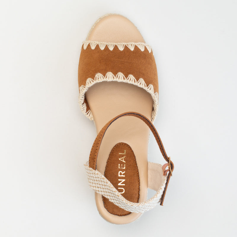 Wedge with Whipstitch