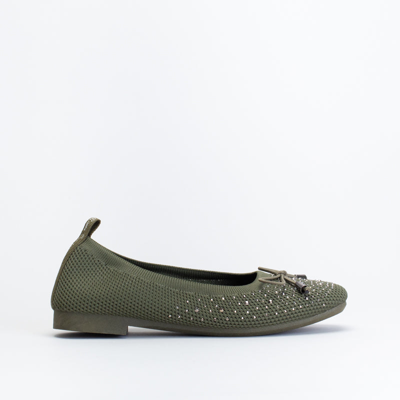 Pierre Cardin Women Knit Diamnate Pump _ 152967