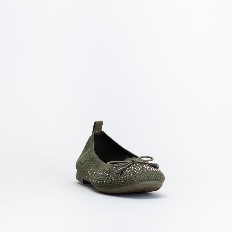 Pierre Cardin Women Knit Diamnate Pump _ 152967