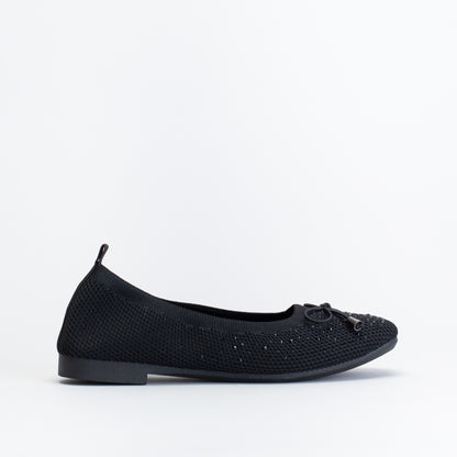 Pierre Cardin Women Knit Diamnate Pump _ 152967