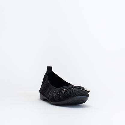 Pierre Cardin Women Knit Diamnate Pump _ 152967