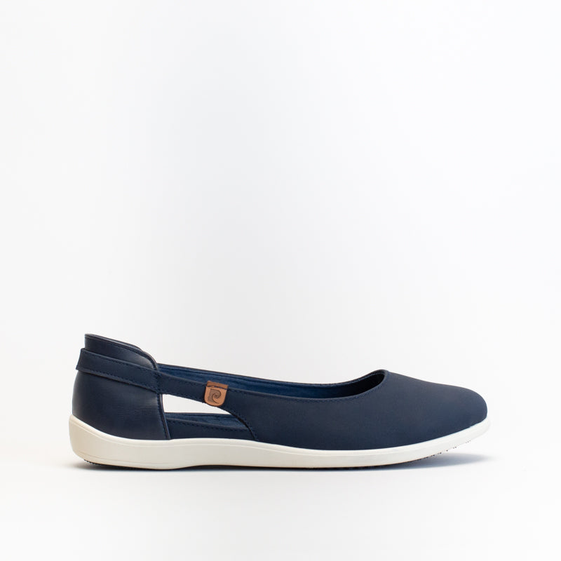 Pierre Cardin Women Sporty Cut Out Pump _ 152970