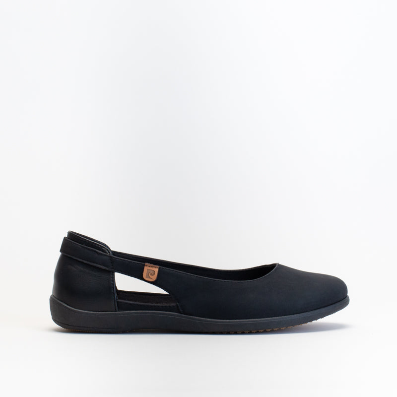 Pierre Cardin Women Sporty Cut Out Pump _ 152970