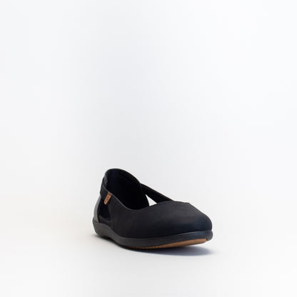 Pierre Cardin Women Sporty Cut Out Pump _ 152970