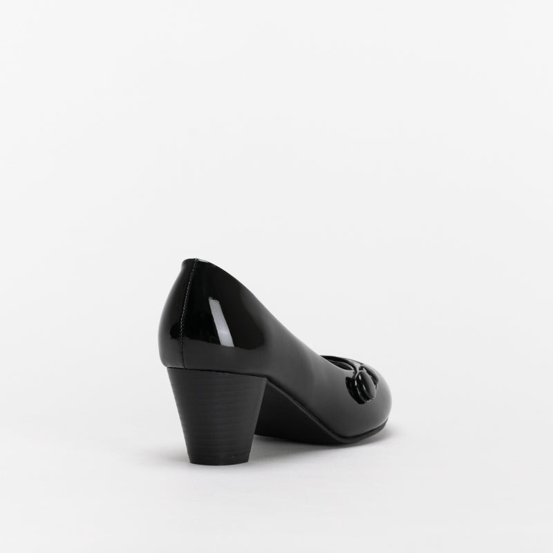 Giovanni Women Comfort Patent Button Comfort Heel _ 140659